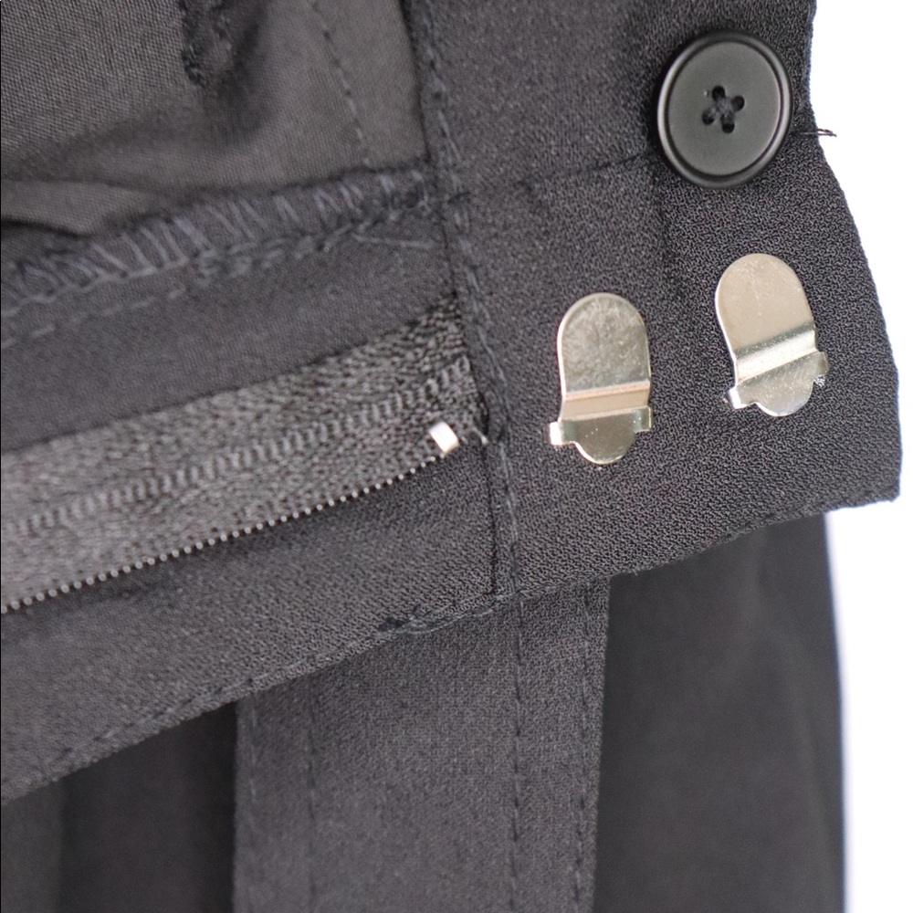 High Rise Belted Shorts - Picture 8 of 8